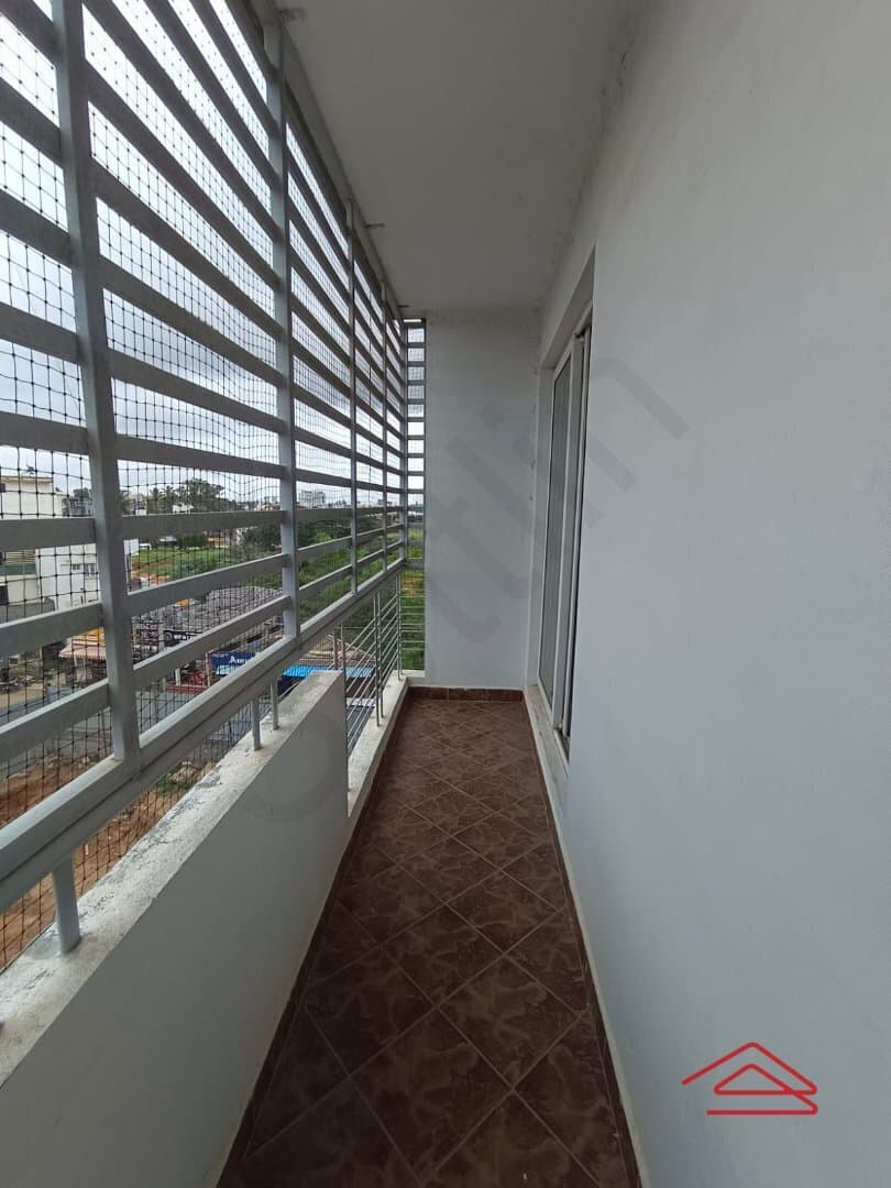 Balcony 2