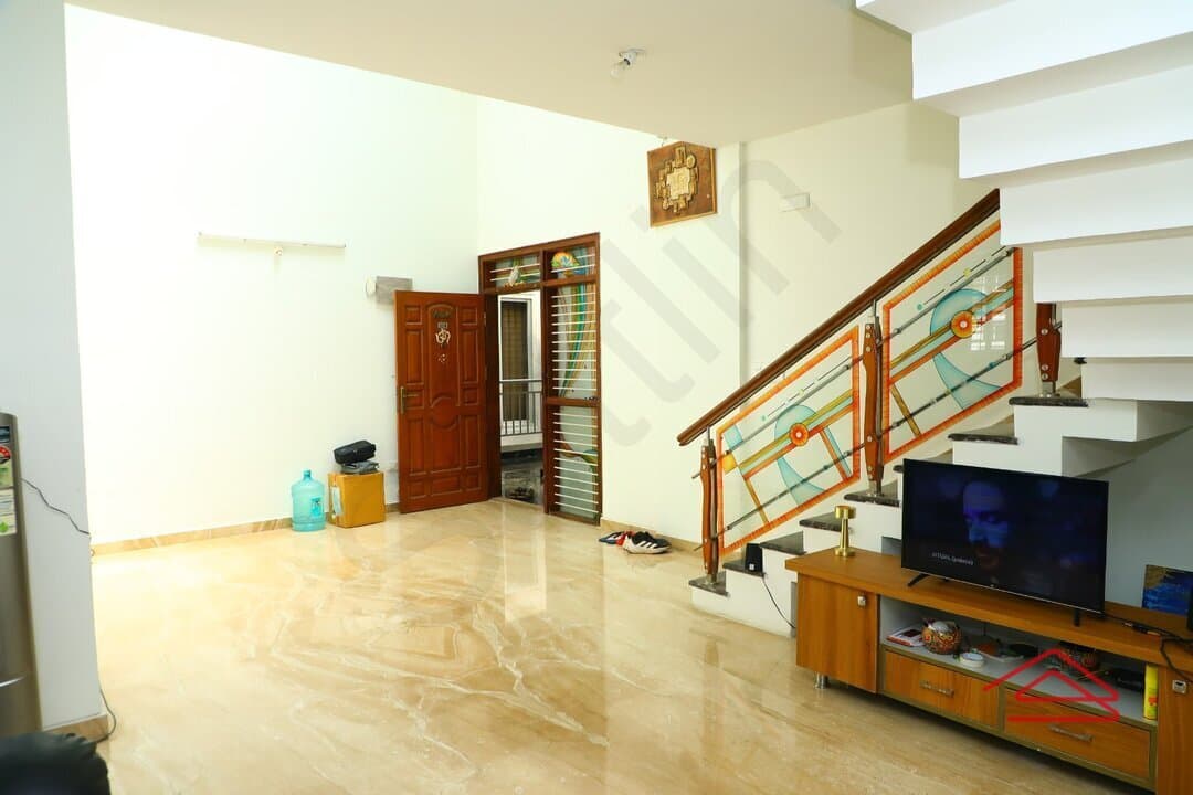 Hall 1
