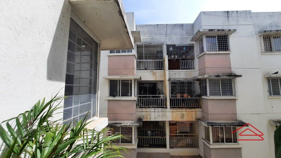 Balcony 1