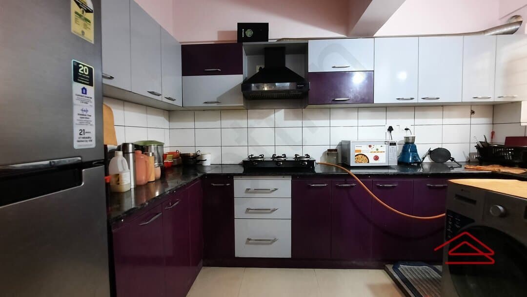 Kitchen 1