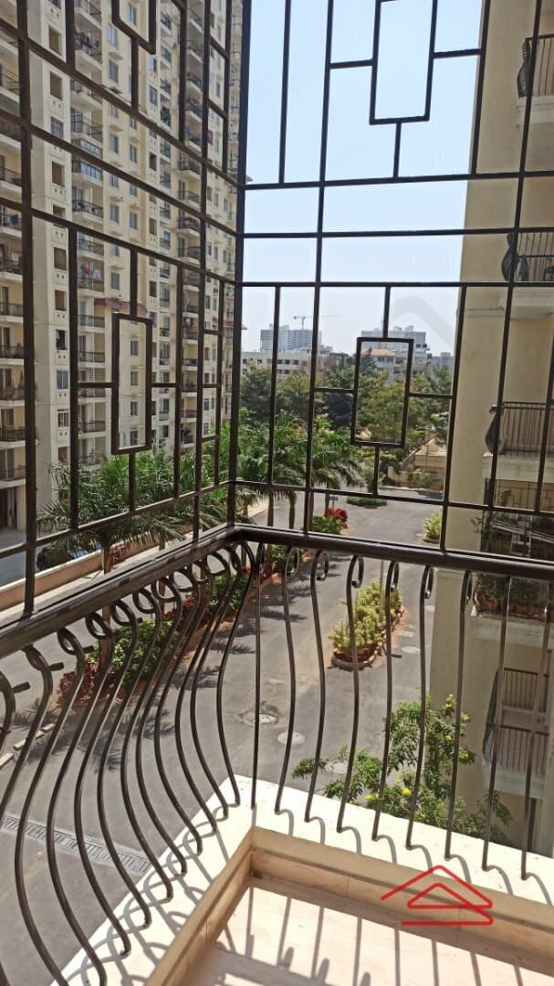 Balcony 1