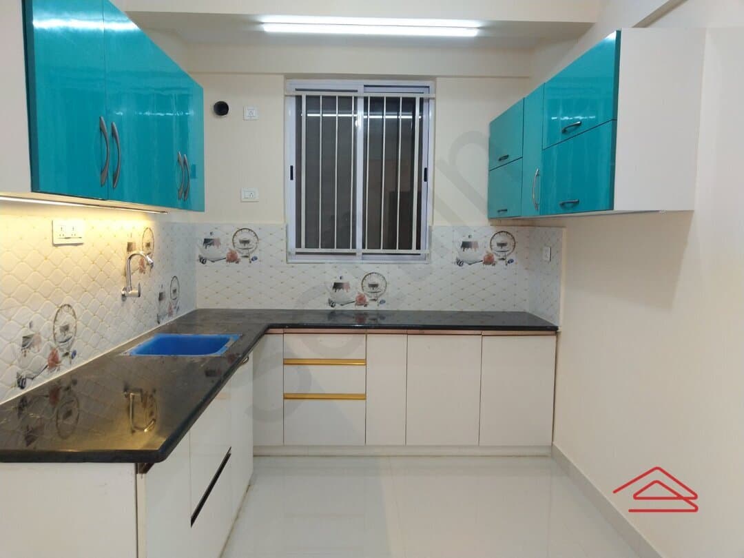 Kitchen 1