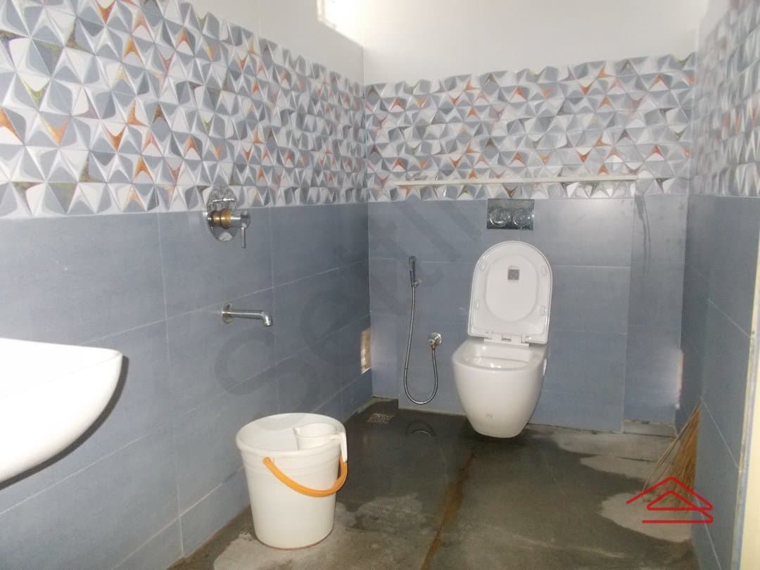 bathrooms 2