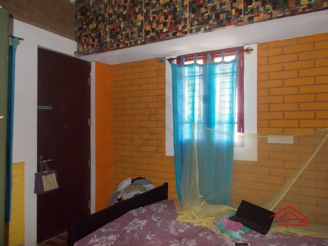 bedrooms 1