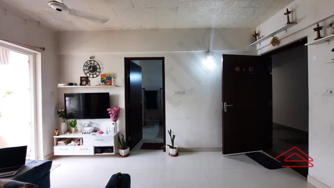 Hall 1
