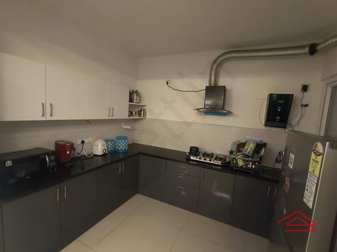 Kitchen 1