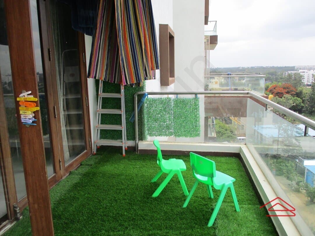 Balcony 1