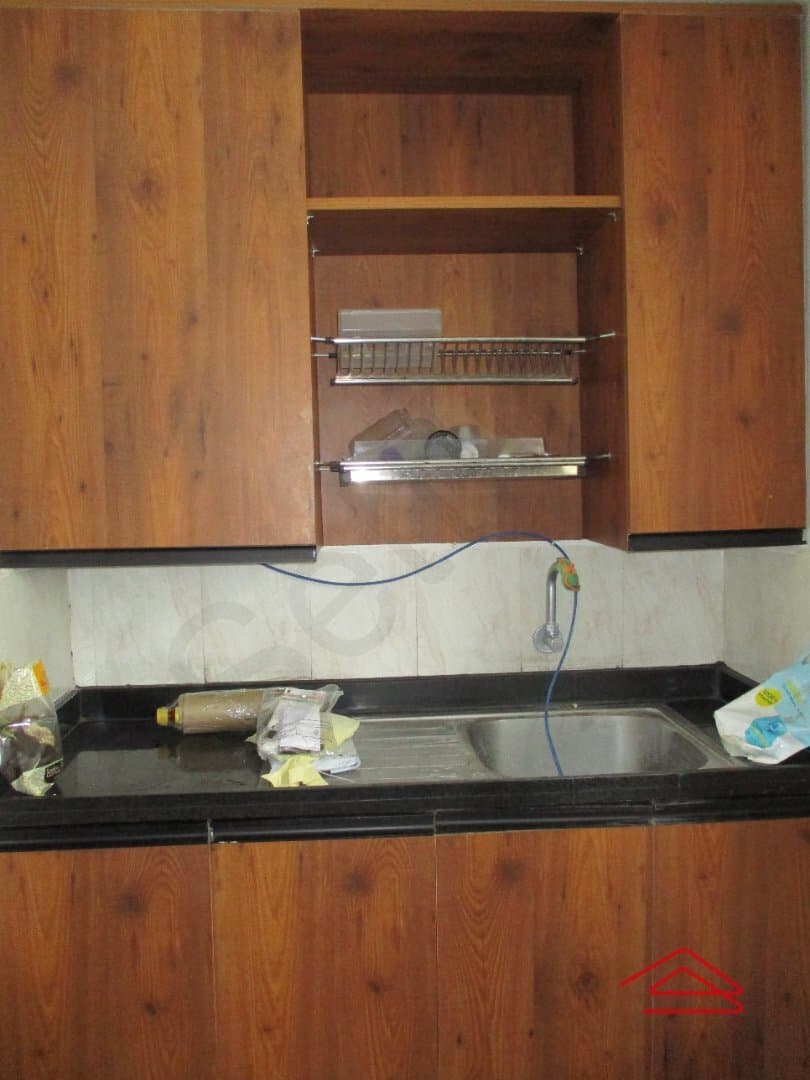 Kitchen 1