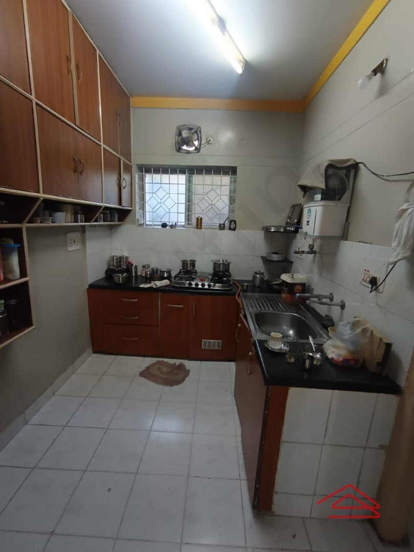 Kitchen 1