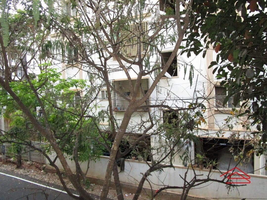 Balcony 2