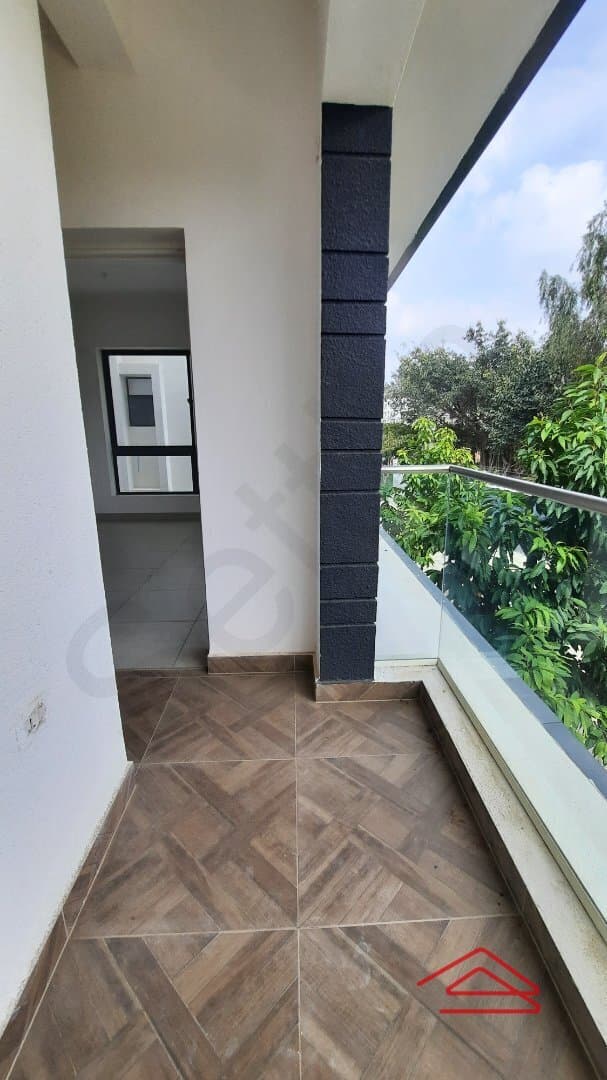 Balcony 2