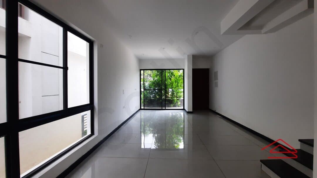 Hall 1