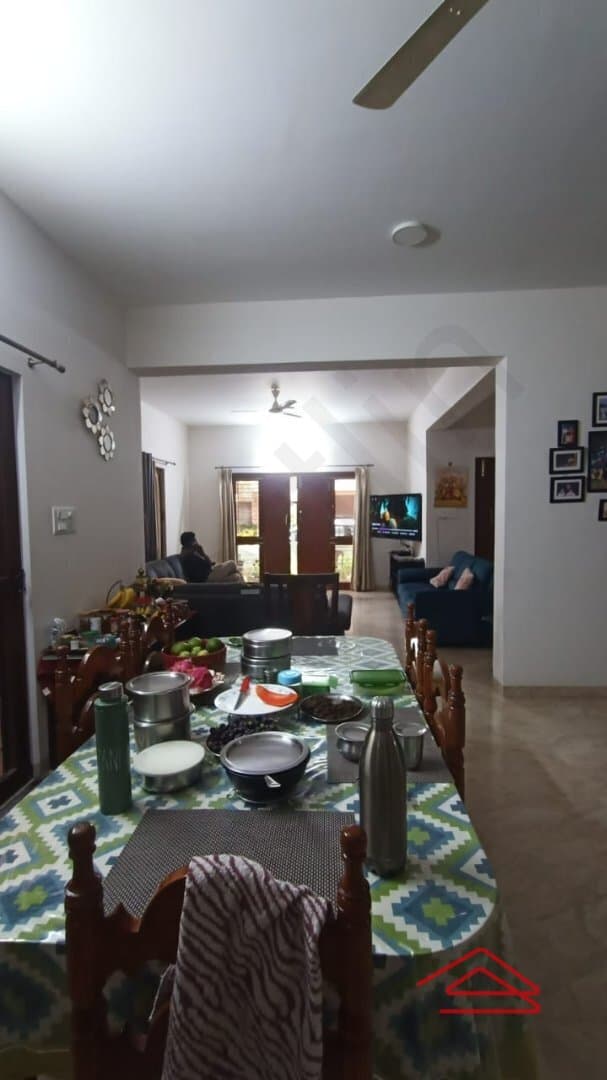 Hall 1