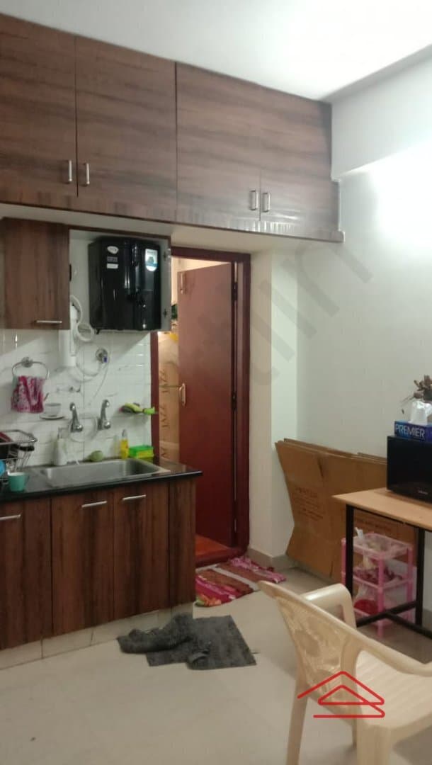 Kitchen 1