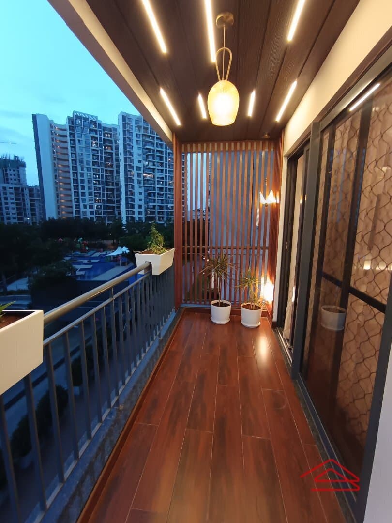 Balcony 1