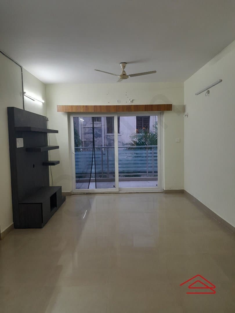 Hall 1