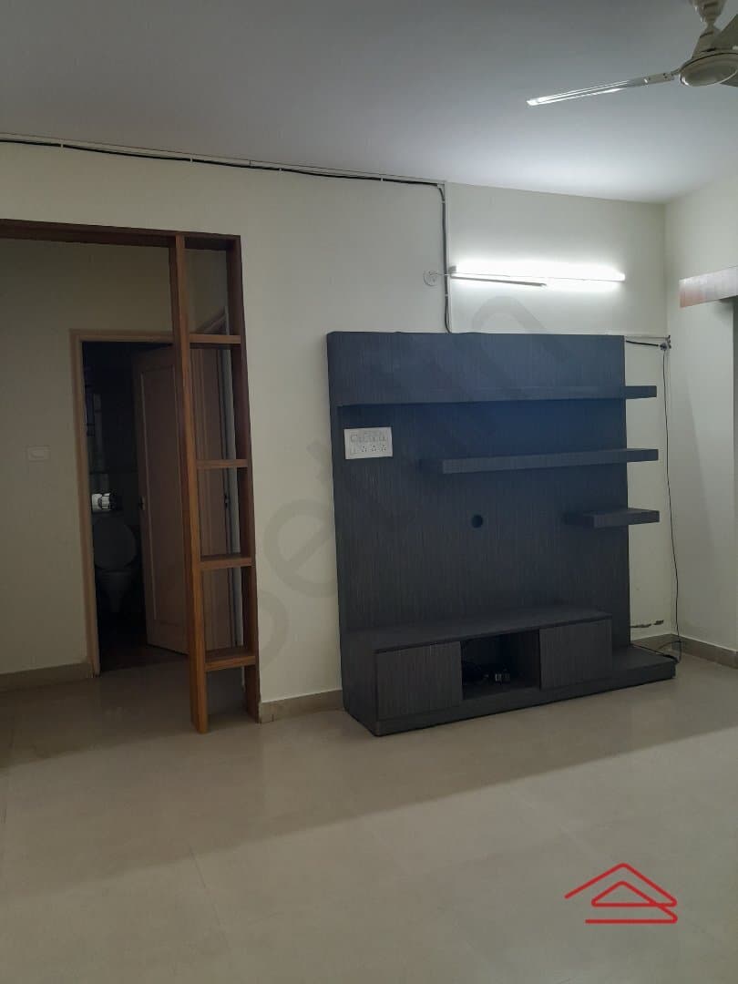 Hall 1
