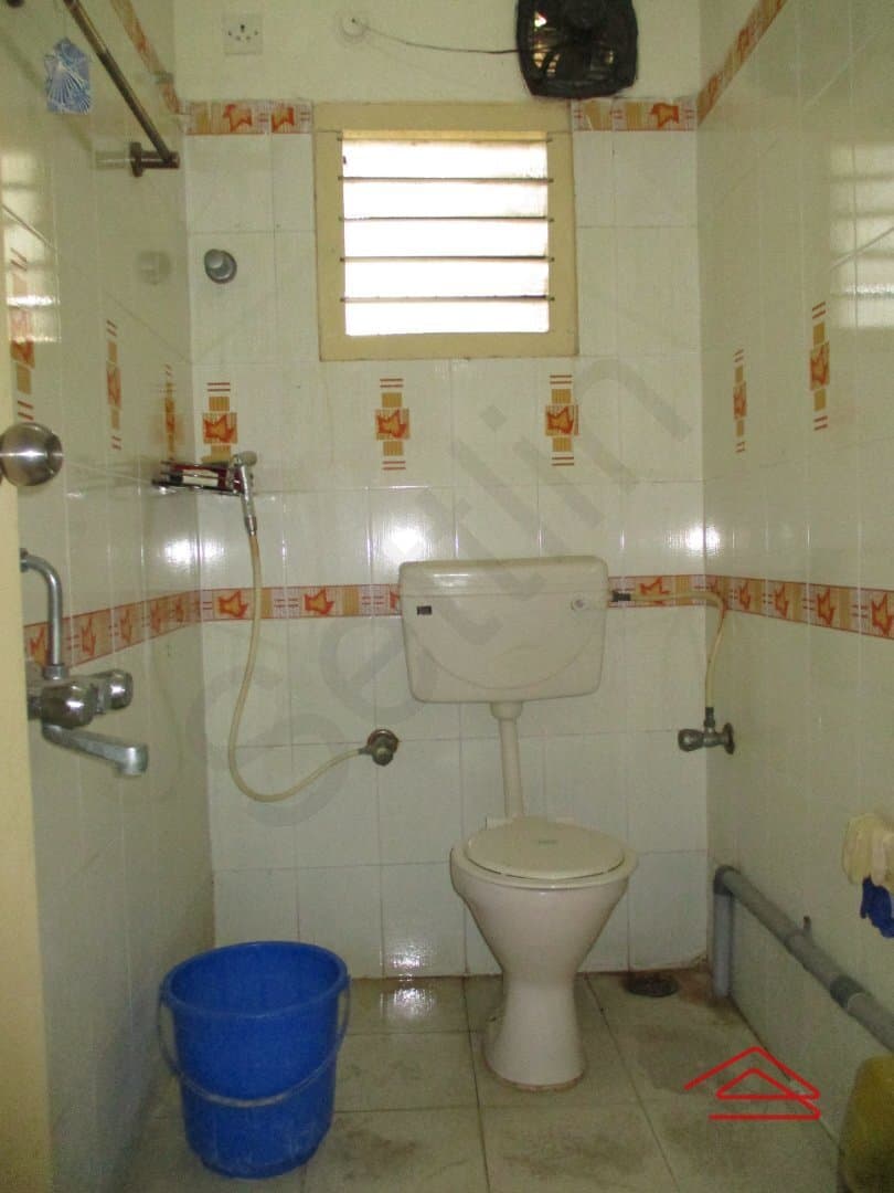 Bathroom 2