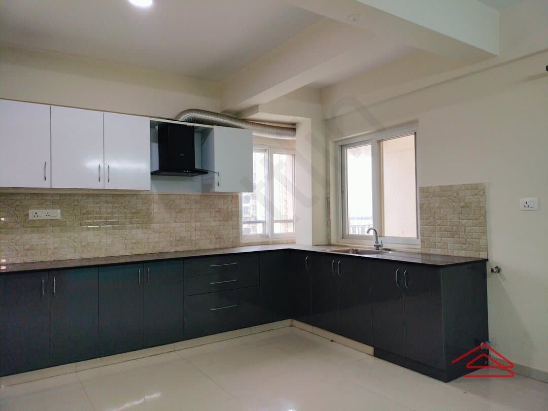 Kitchen 1
