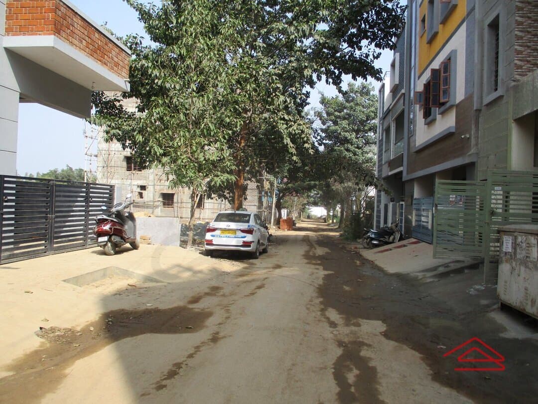 Unit: Approach Road