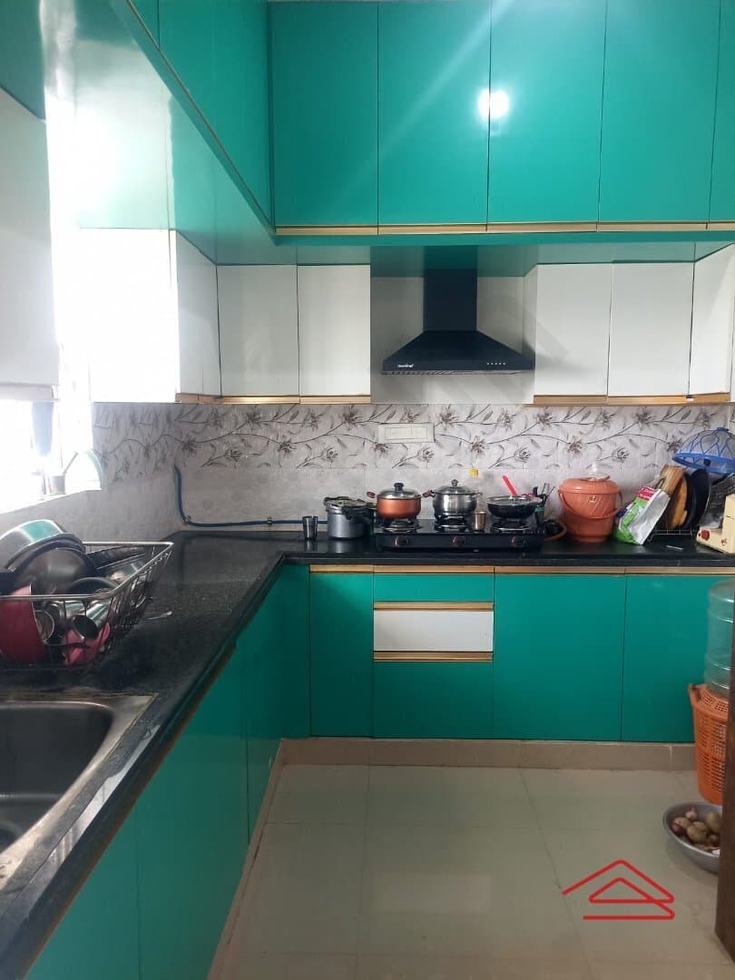 Kitchen 1