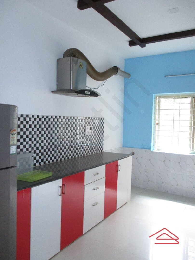 Kitchen 1
