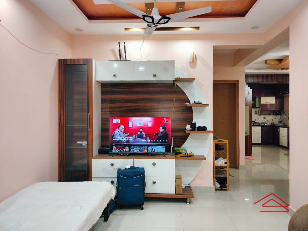 Hall 1