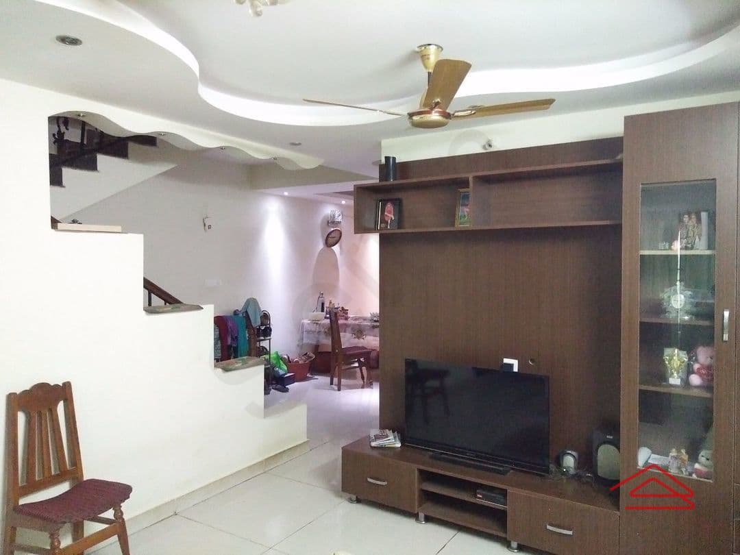 Hall 1