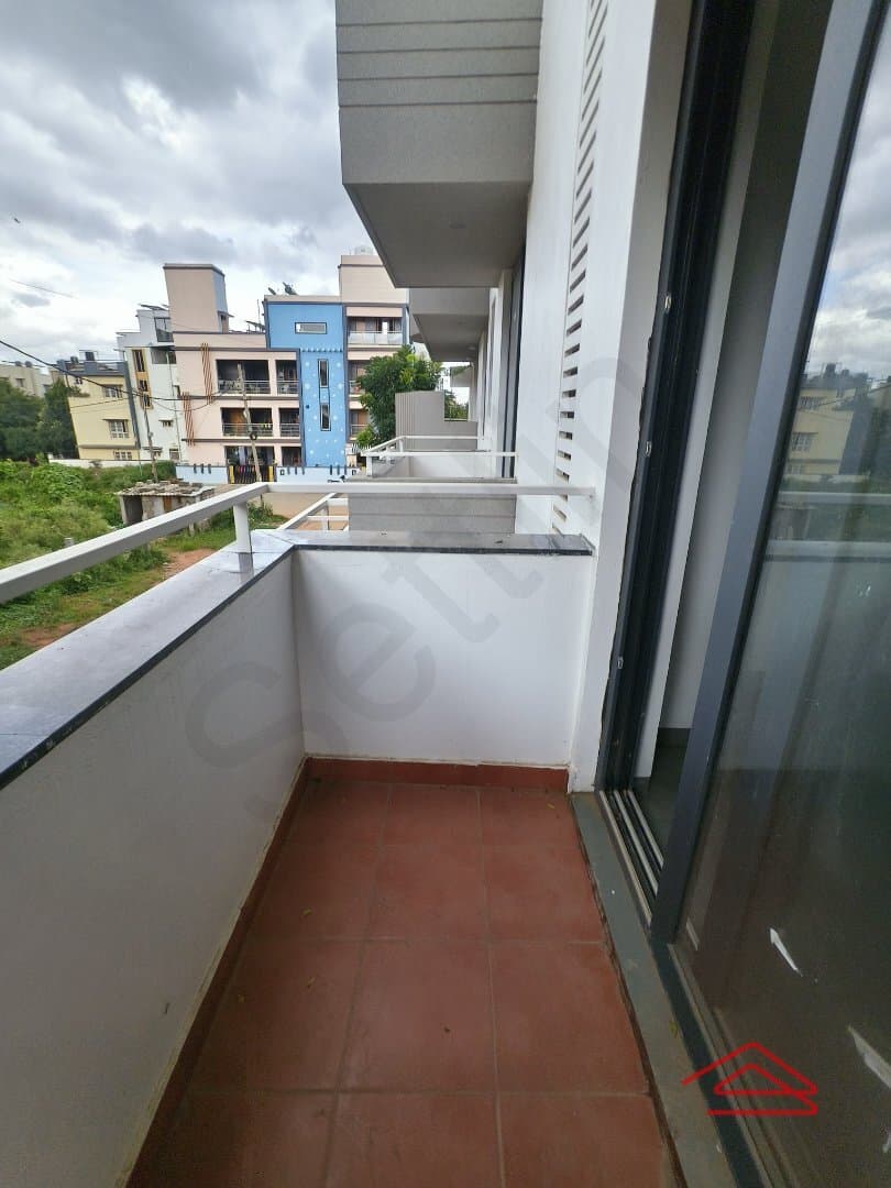 Balcony 3