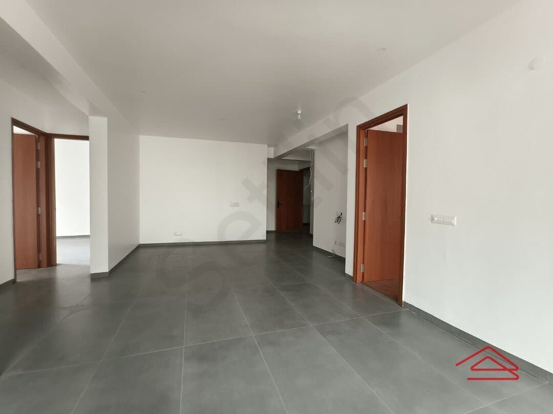 Hall 1