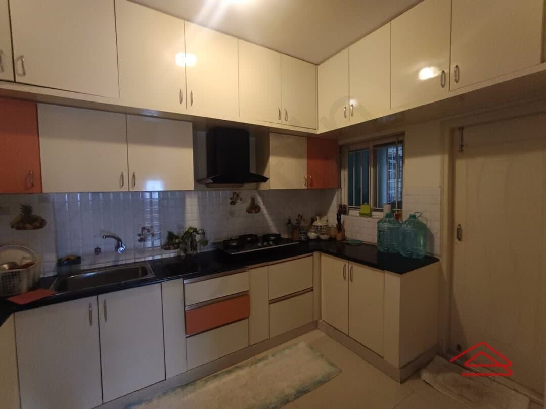 Kitchen 1