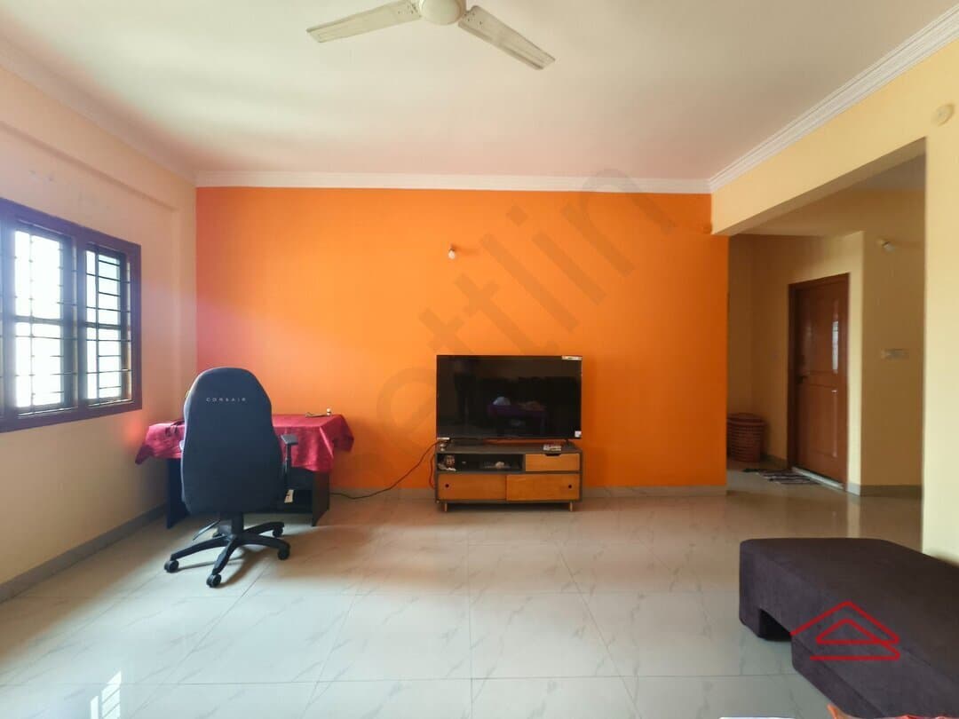 Hall 1