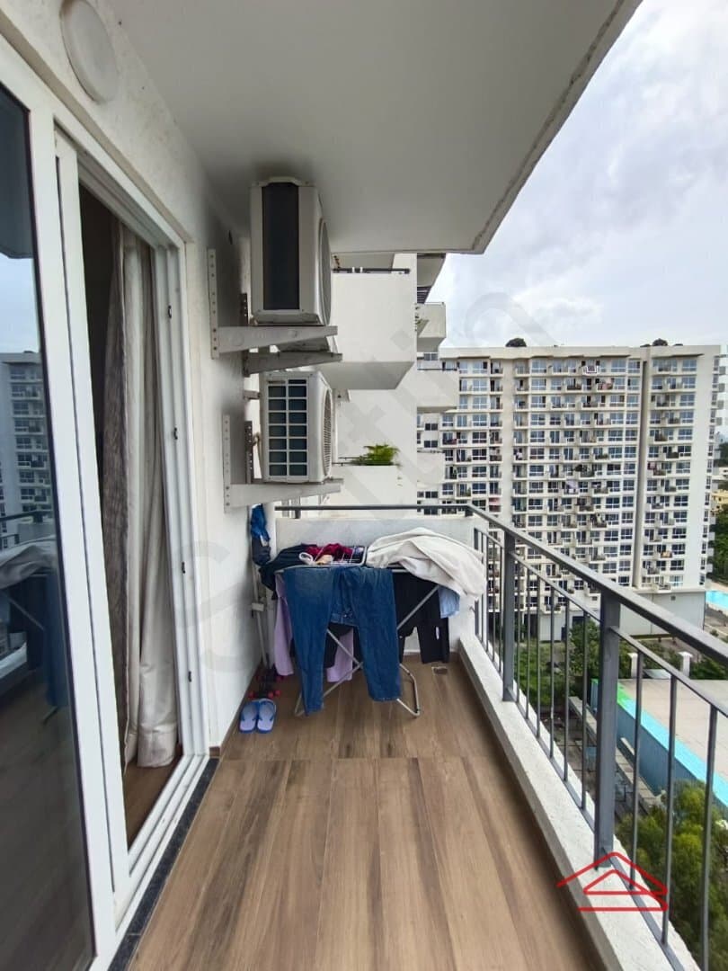 Balcony 2