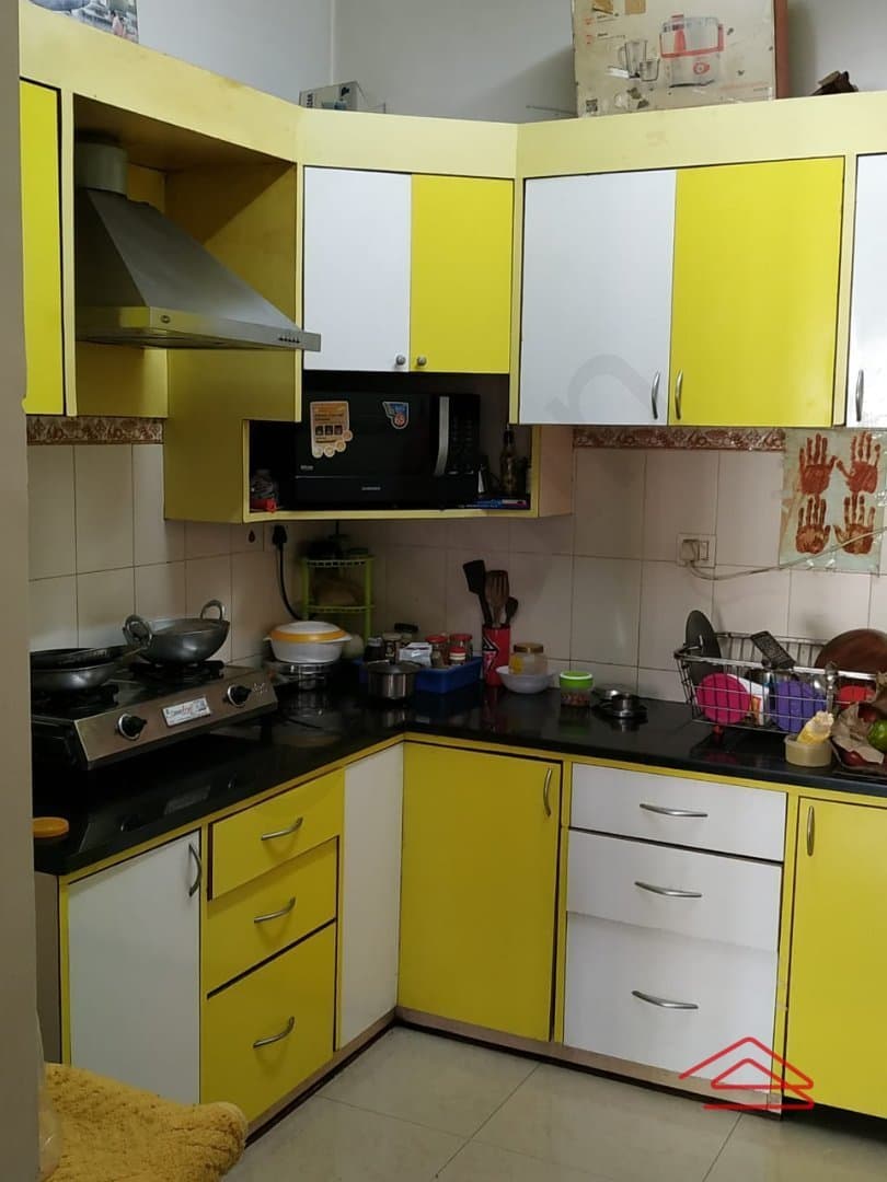 Kitchen 1