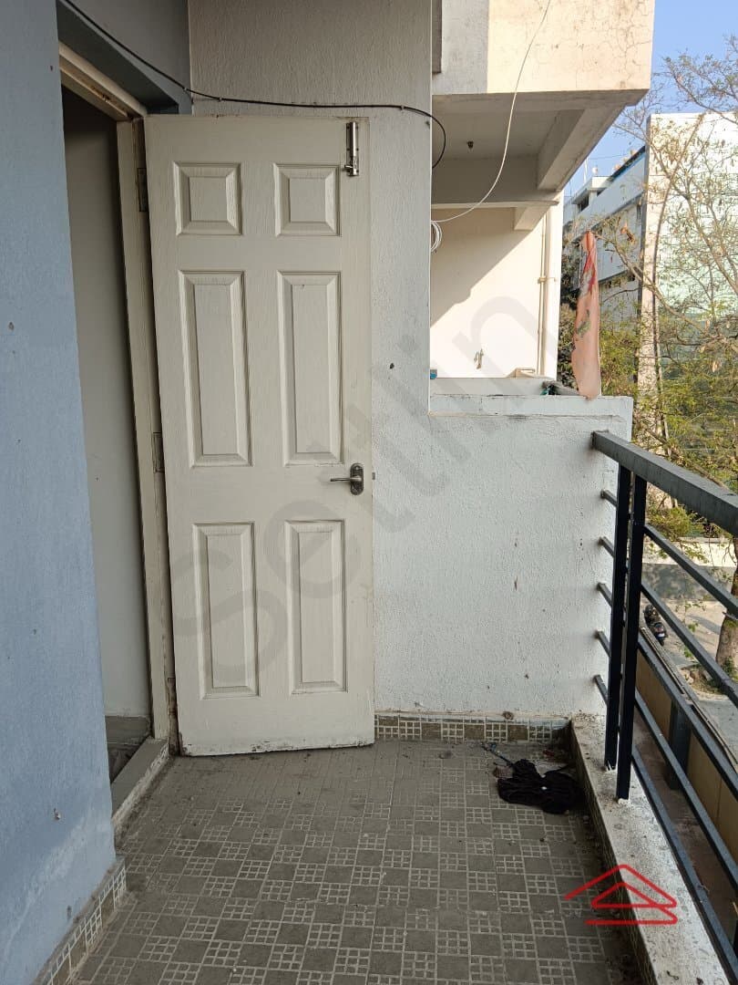 Balcony 2