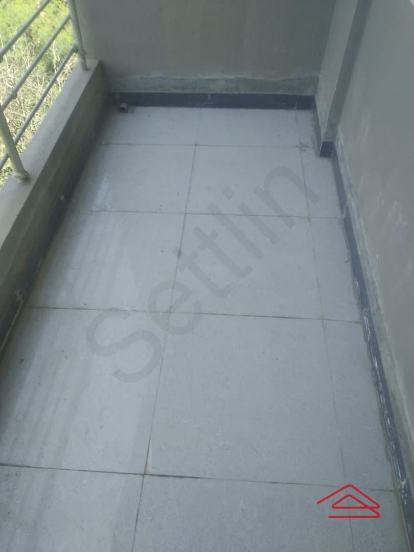 Balcony 4