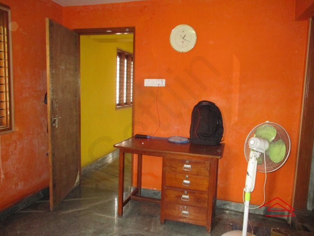 Sub Unit : bedrooms 4