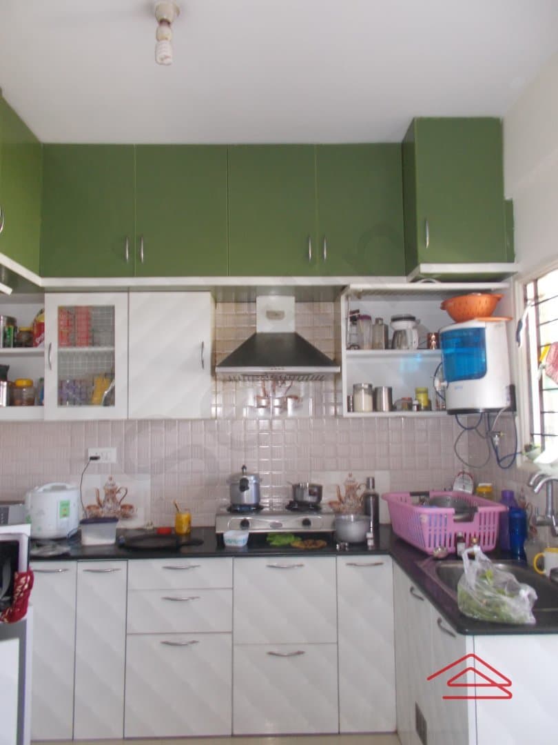 Kitchen 1