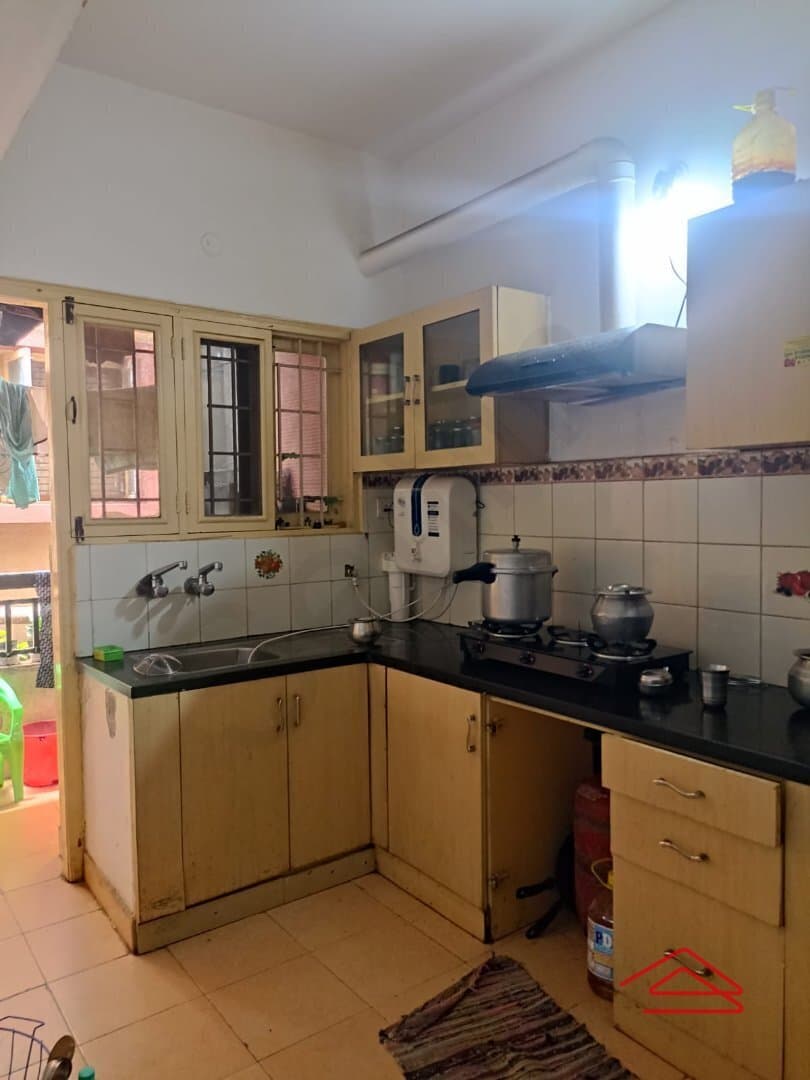 Kitchen 1