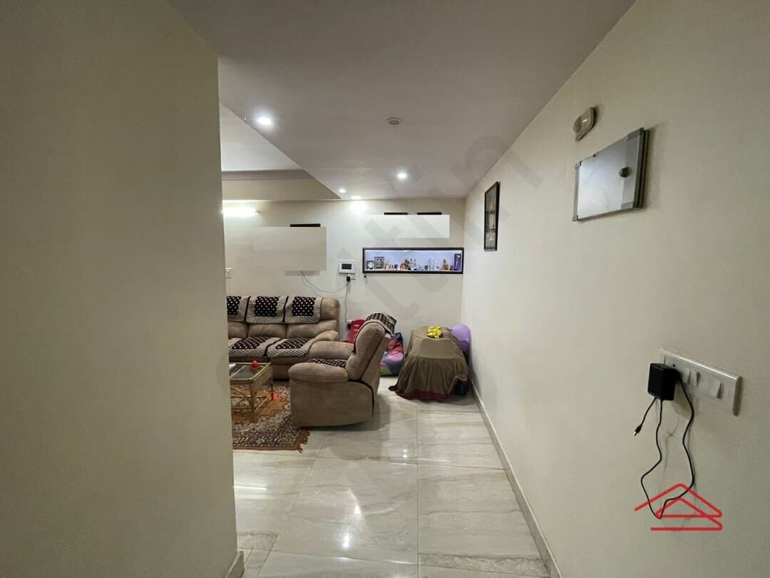 Hall 1