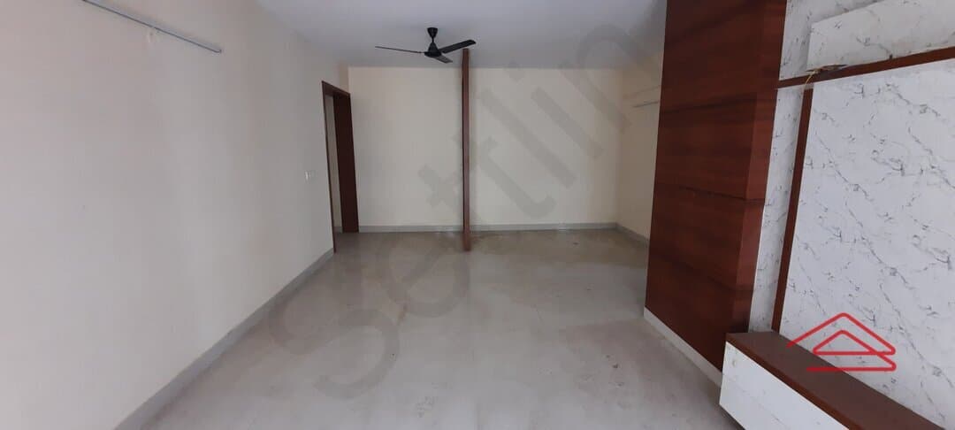 Hall 1