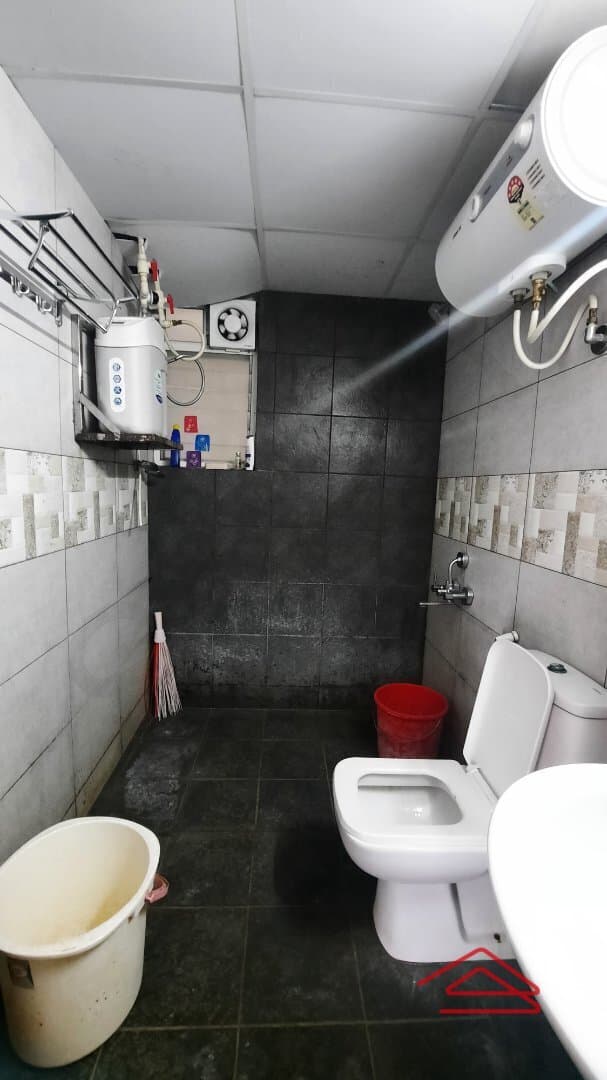 Bathroom 2