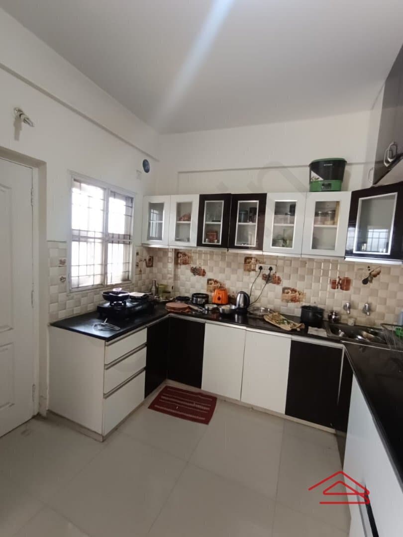 Kitchen 1