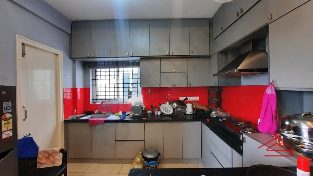 Kitchen 1
