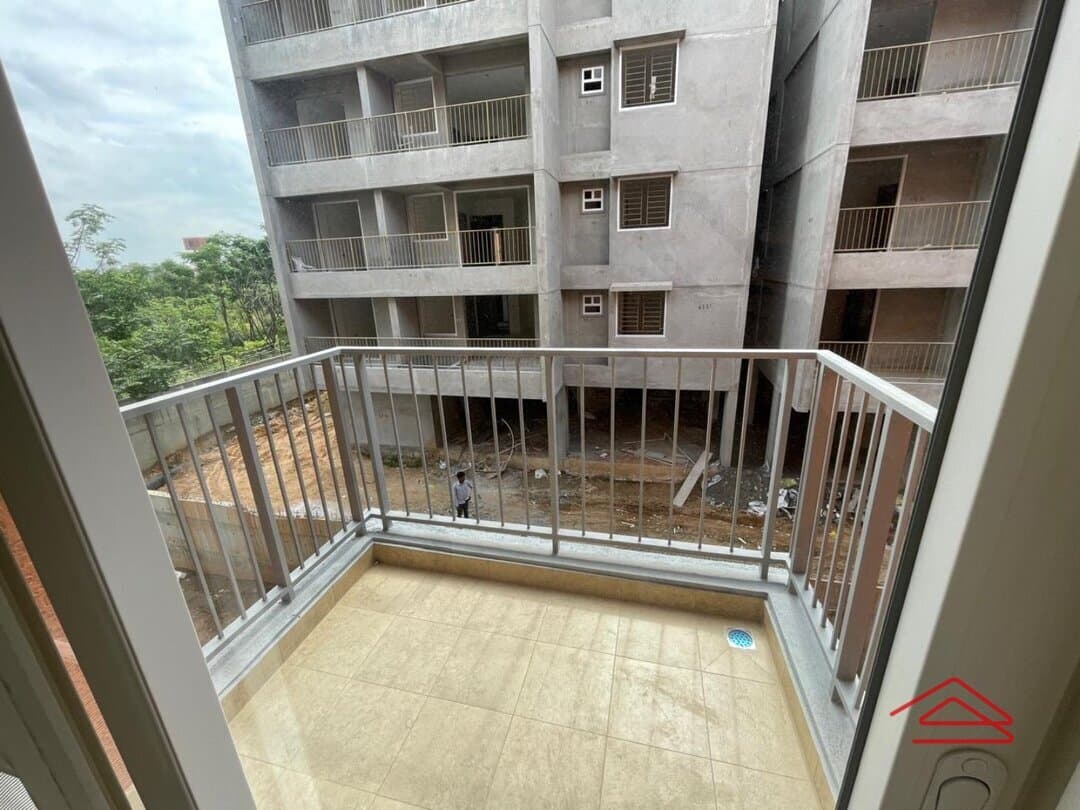 Balcony 1