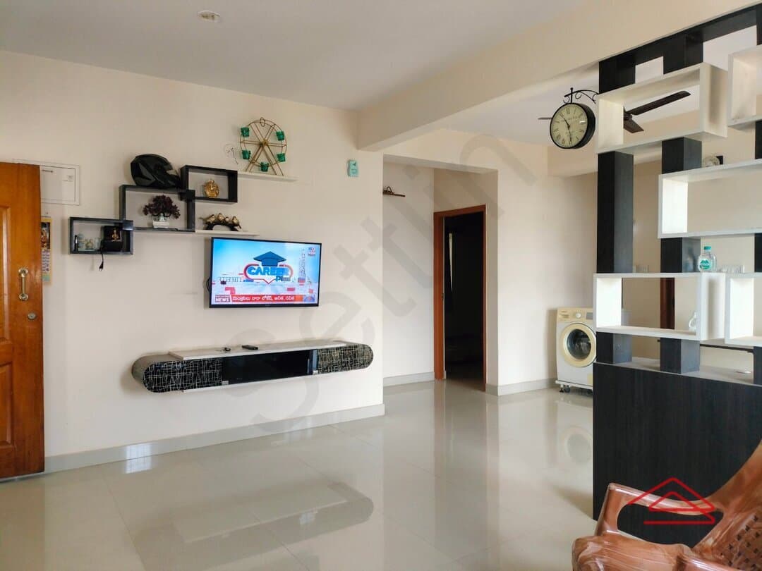 Hall 1