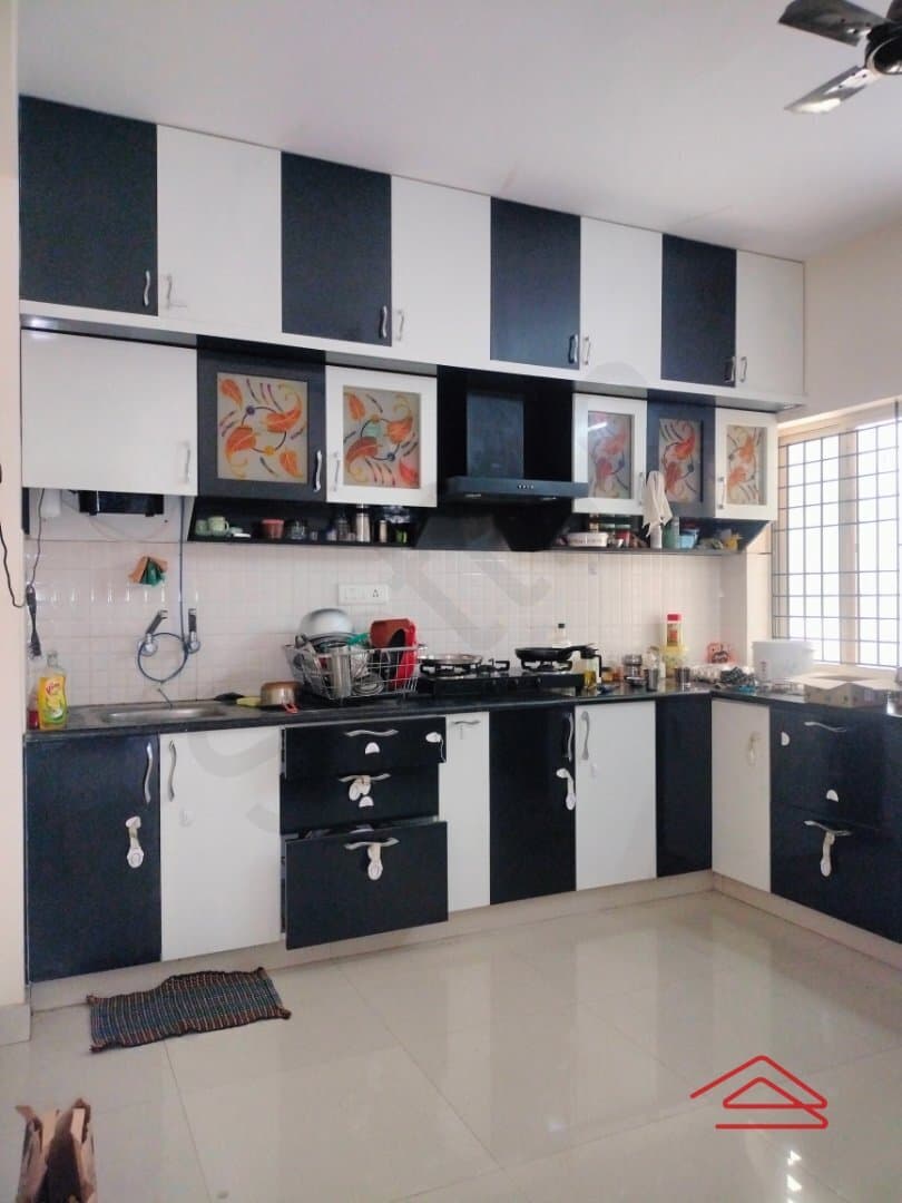 Kitchen 1