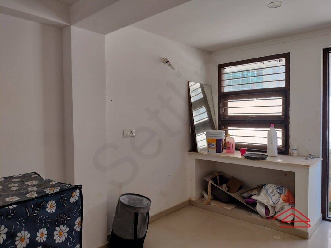 Servant Room 1