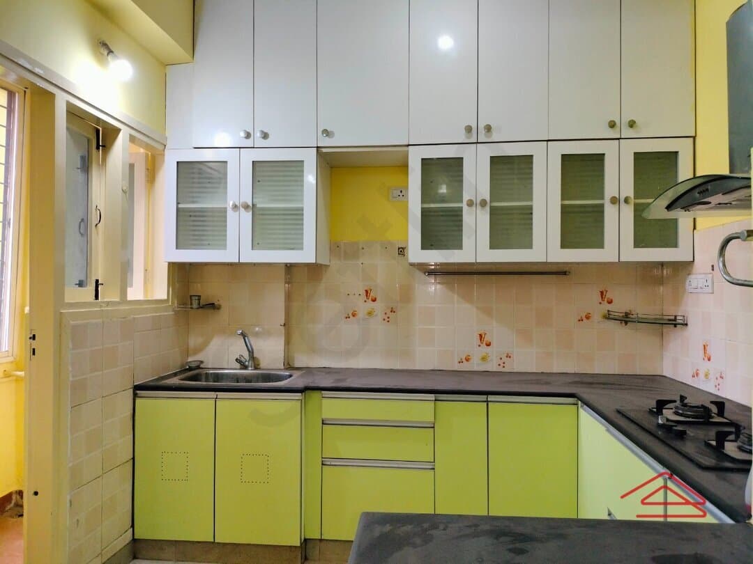 Kitchen 1