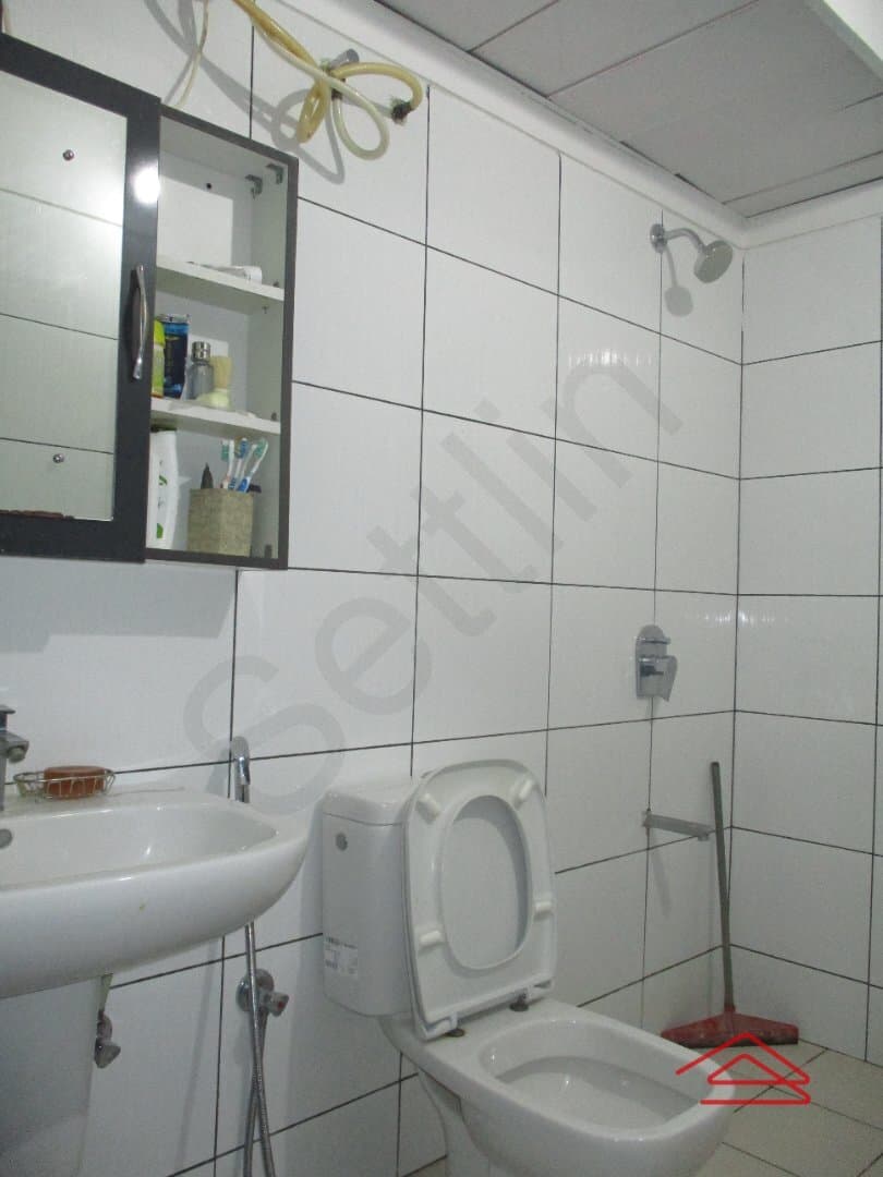 Bathroom 2